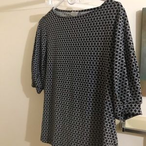 Women’s Black and White Blouse